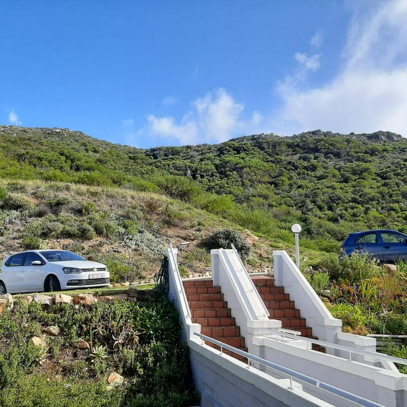To Let 1 Bedroom Property for Rent in Simons Town Western Cape